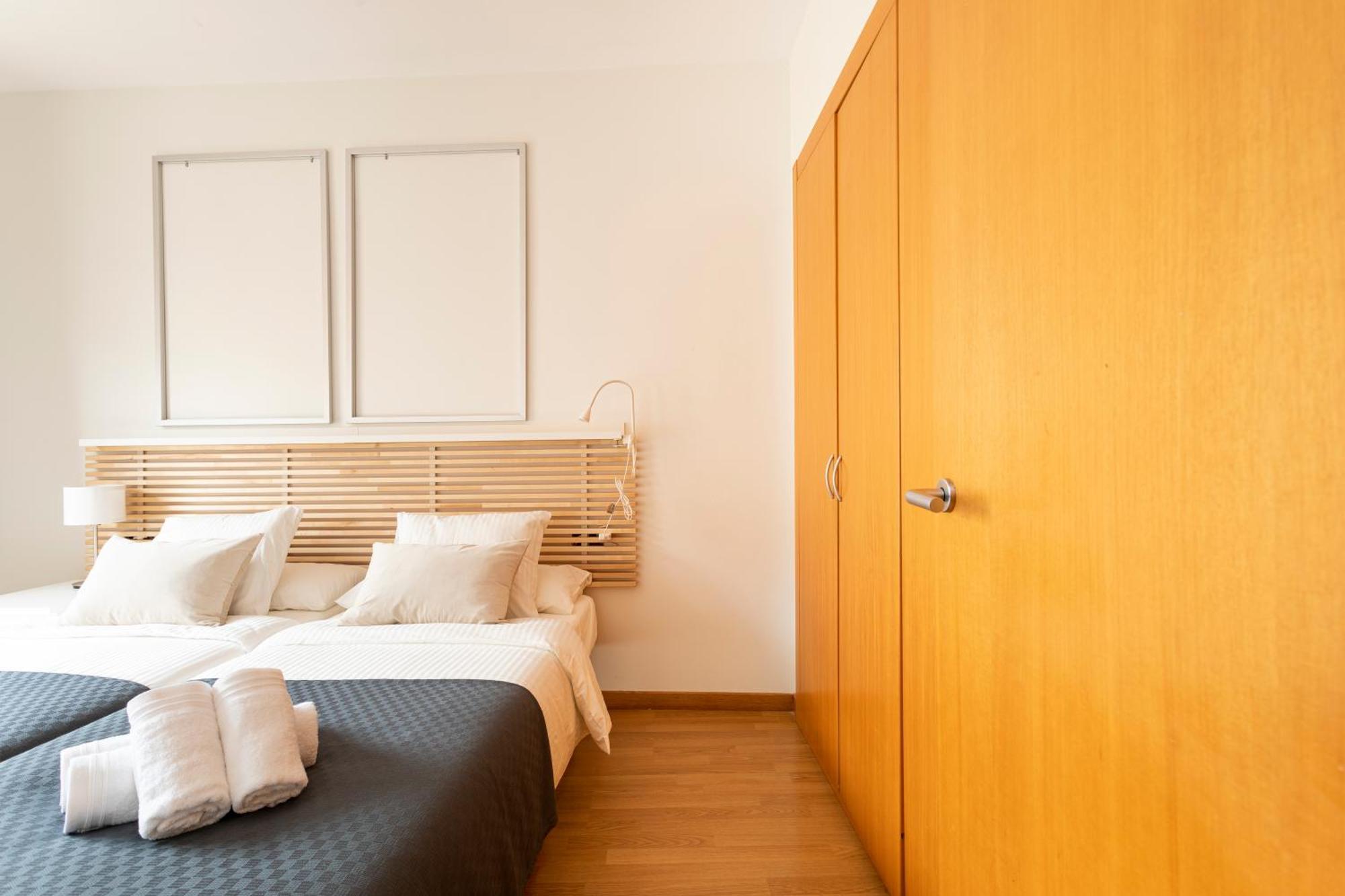 Ab North Barcelona Apartments Santa Coloma de Gramenet Экстерьер фото